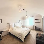 Casa Rosalinda, Monferrato Cozy アパート *